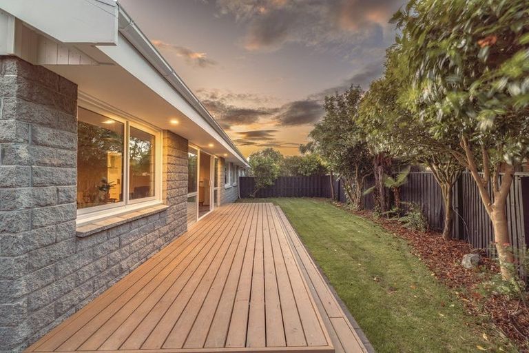 Photo of property in 3/550 Barbadoes Street, Edgeware, Christchurch, 8013