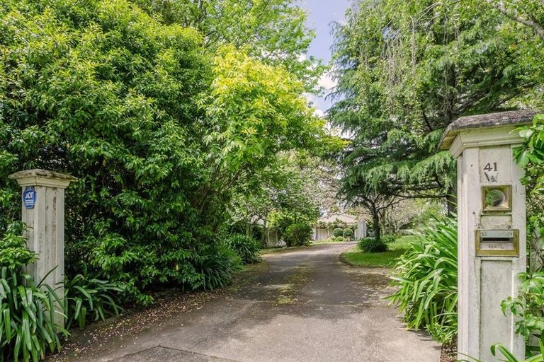 Photo of property in 41 Tuakau Road, Pukekohe, 2120