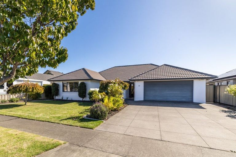 Photo of property in 21 Pinotage Drive, Greenmeadows, Napier, 4112