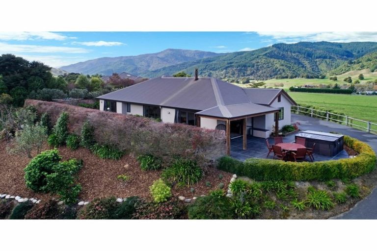 Photo of property in 32 Hollyman Road, Hira, Nelson, 7071