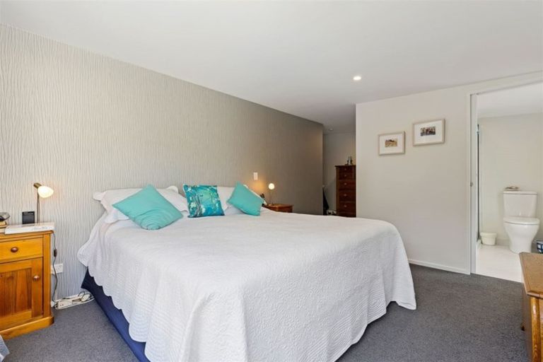 Photo of property in 5 Seager Lane, Hillmorton, Christchurch, 8024