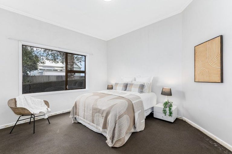 Photo of property in 50 Te Wharepouri Street, Berhampore, Wellington, 6023