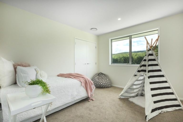 Photo of property in 31a Gray Street, Pukerua Bay, 5026