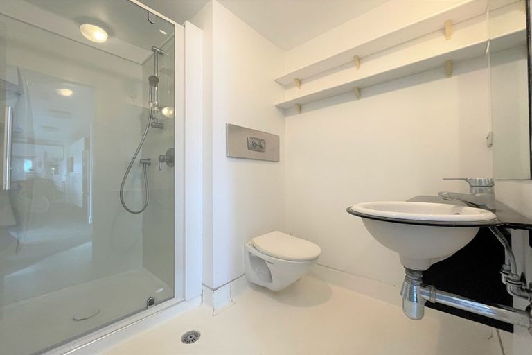 Photo of property in St Pauls Apartments, 75/43 Mulgrave Street, Thorndon, Wellington, 6011