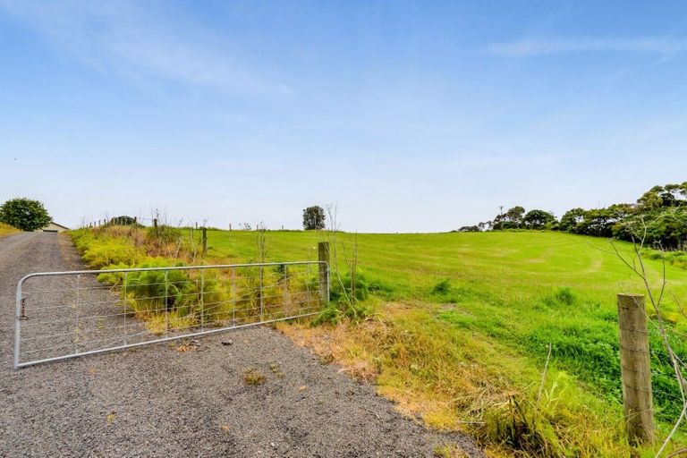 Photo of property in 17 Ranfurly Street, Waitara, 4320