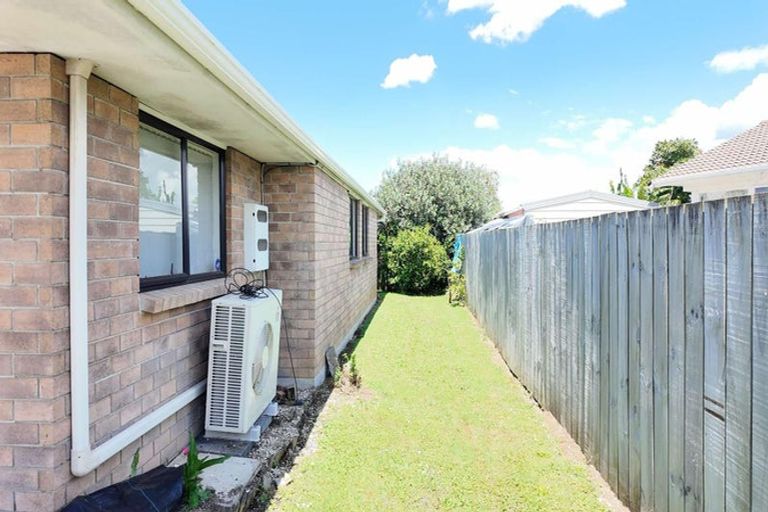 Photo of property in 372 Swanson Road, Ranui, Auckland, 0612