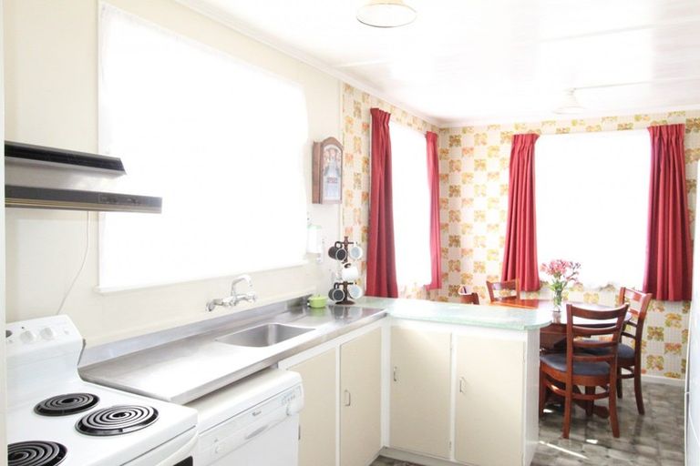 Photo of property in 4 Sedcole Street, Pahiatua, 4910