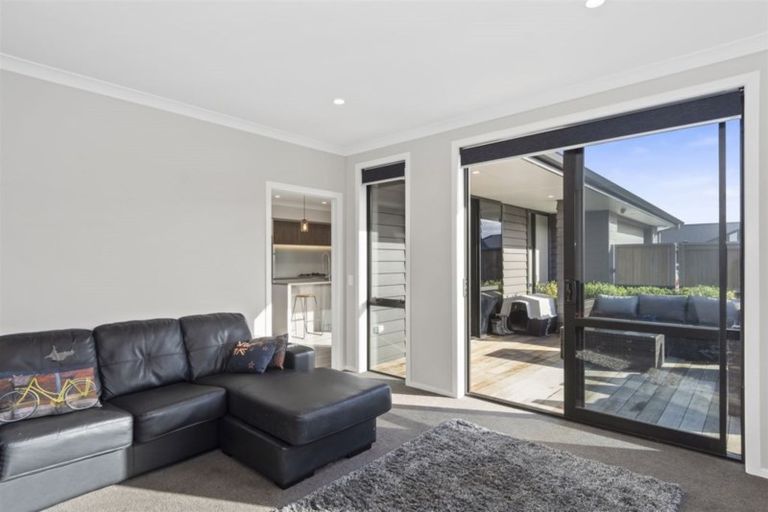 Photo of property in 12 Kuru Place, Papamoa, 3118