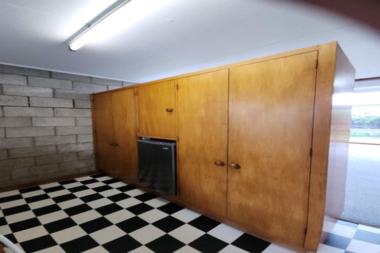 Photo of property in 2/13 May Street, Hamilton East, Hamilton, 3216