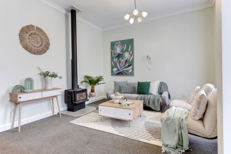 Photo of property in 43 Alma Road, Gonville, Whanganui, 4501