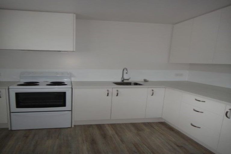 Photo of property in 1/48 Straven Road, Riccarton, Christchurch, 8011