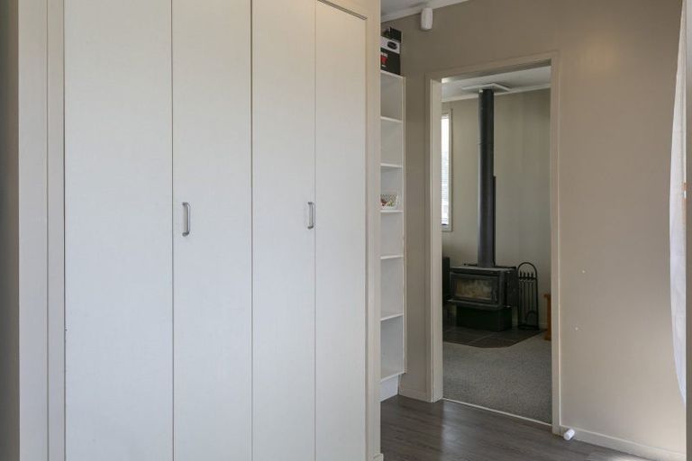 Photo of property in 27 Runuku Grove, Turangi, 3334