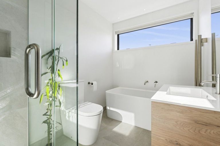 Photo of property in 22 Dunn Street, Lake Hawea, Wanaka, 9382