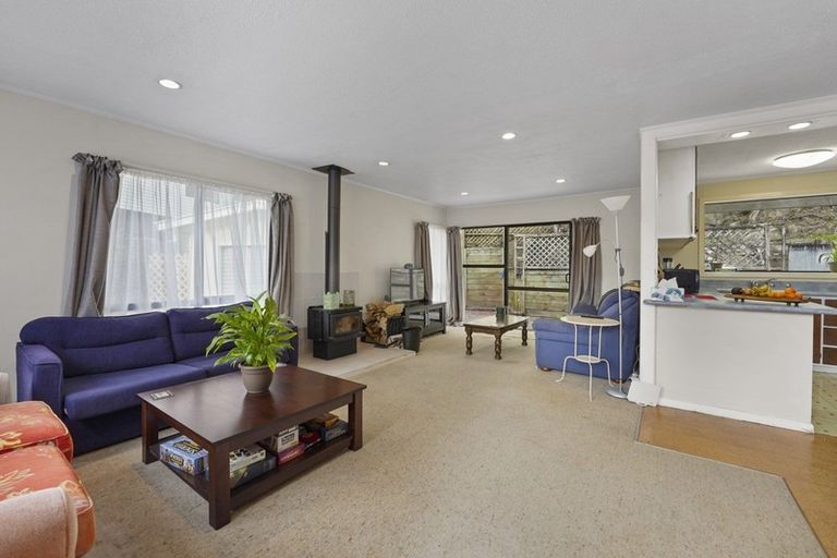 Photo of property in 20 Amber Grove, Birchville, Upper Hutt, 5018