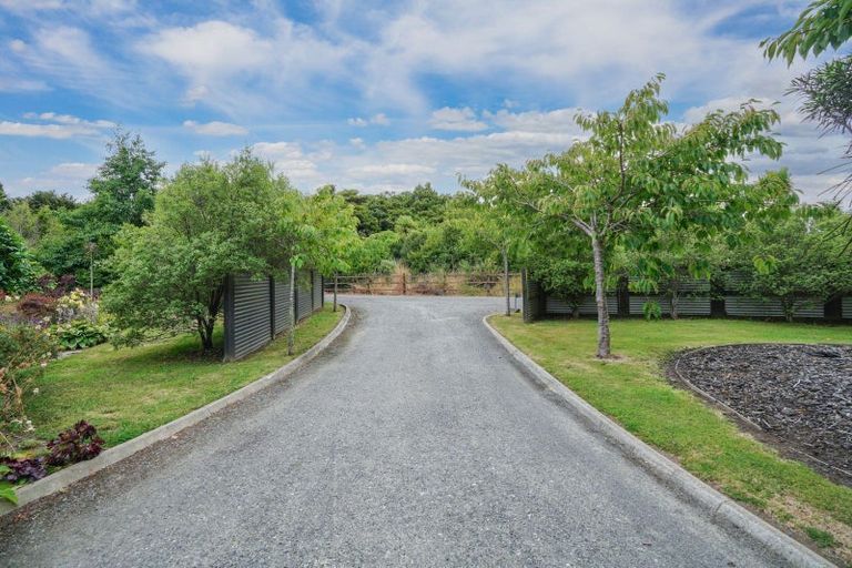 Photo of property in 40 Matua Grove, Otatara, Invercargill, 9879