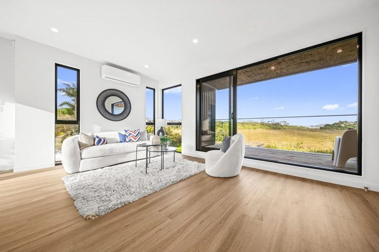 Photo of property in 33d Saint Peters Street, Northcote, Auckland, 0627