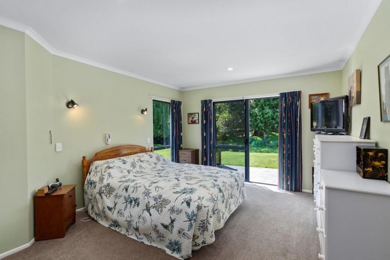 Photo of property in 124a Kawiu Road, Levin, 5510