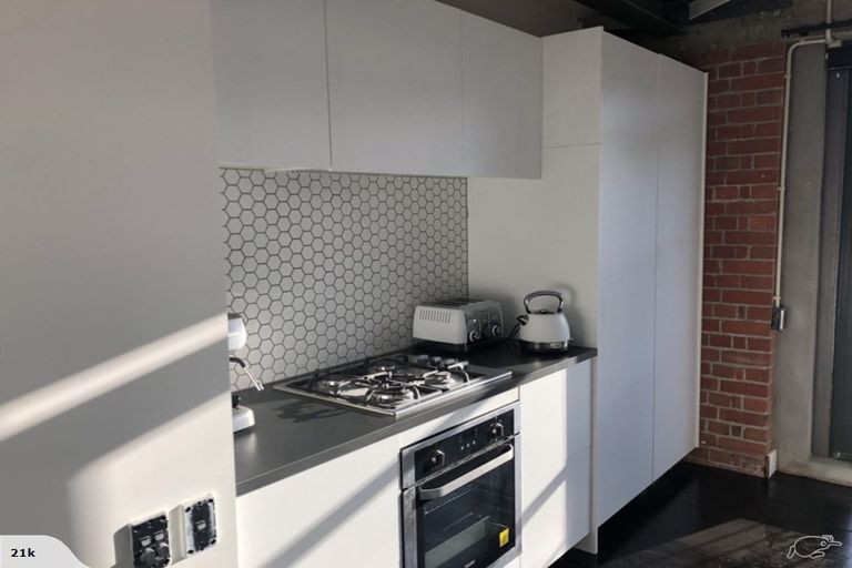 Photo of property in Hannahs Factory Apartment, 2/14g Leeds Street, Te Aro, Wellington, 6011