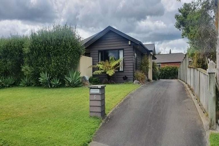 Photo of property in 6 Gilligan Close, College Estate, Whanganui, 4500