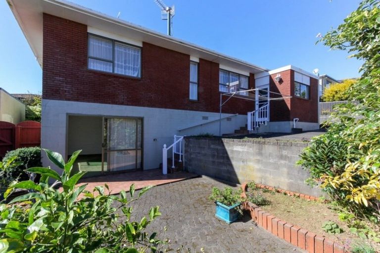 Photo of property in 1/16 Kellyville Heights, Merrilands, New Plymouth, 4312