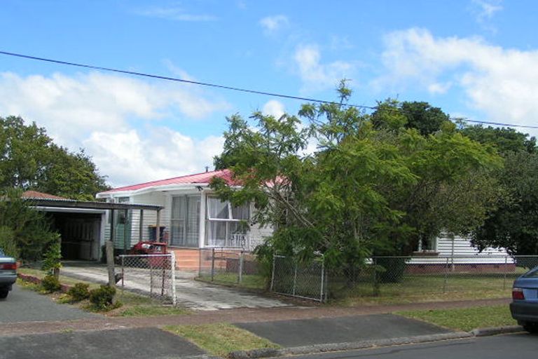Photo of property in 26 Waimana Avenue, Northcote Point, Auckland, 0627