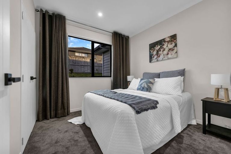 Photo of property in 41 Harriet Johnston Drive, Pokeno, 2402