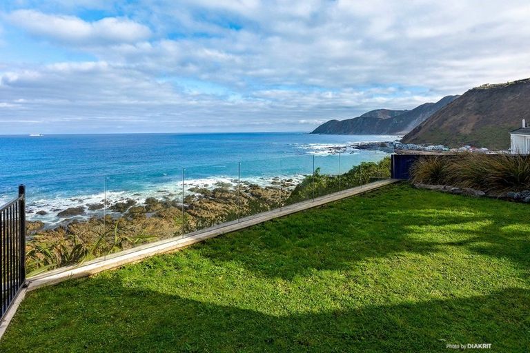 Photo of property in 191 Severn Street, Island Bay, Wellington, 6023