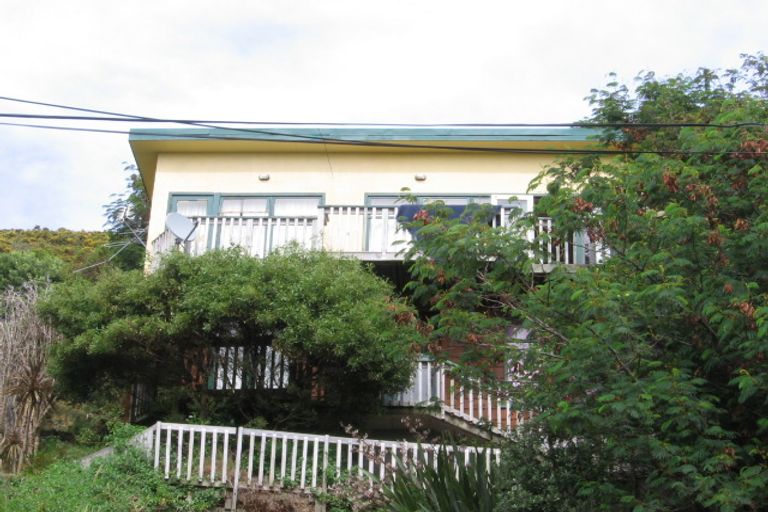 Photo of property in 14a Liffey Crescent, Island Bay, Wellington, 6023