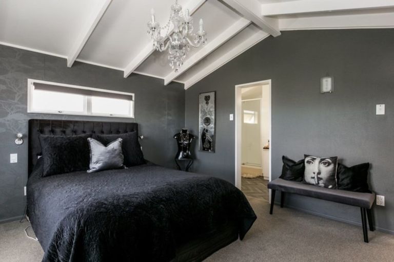 Photo of property in 24 Balliol Avenue, Pirimai, Napier, 4112