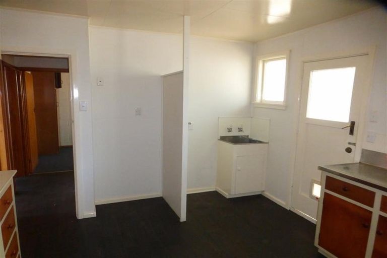 Photo of property in 2/129 Geraldine Street, Edgeware, Christchurch, 8013