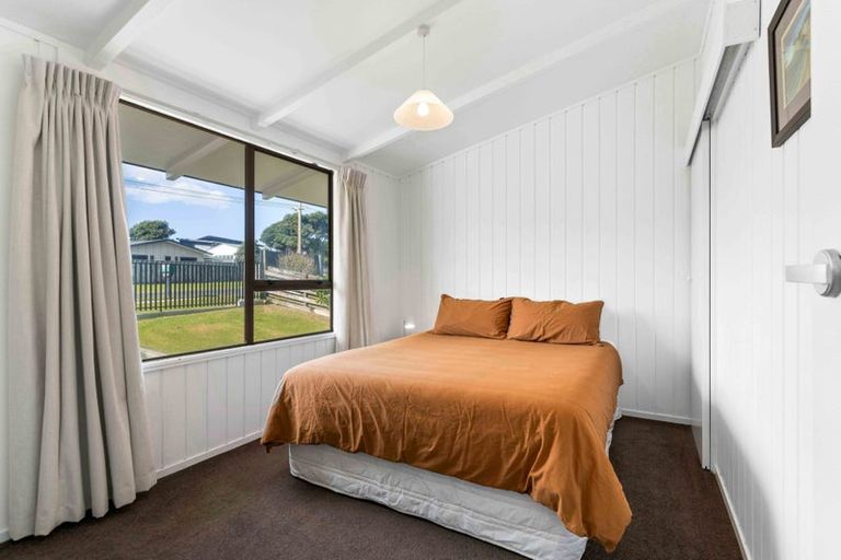 Photo of property in 690 Pukehina Parade, Pukehina, Te Puke, 3189