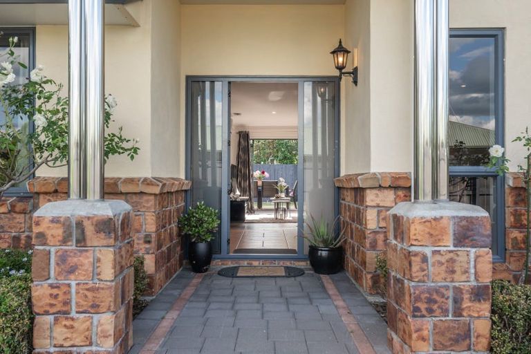 Photo of property in 4 Kingsbury Court, Rototuna North, Hamilton, 3210