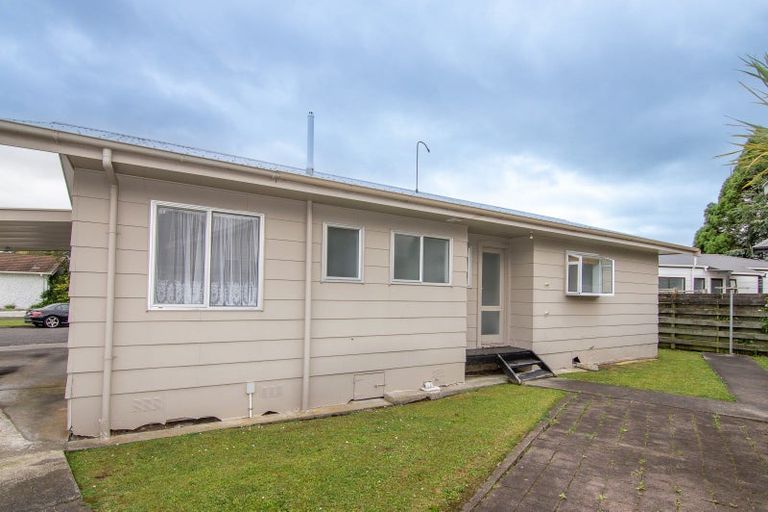 Photo of property in 1/20 Hilton Grove, Kelvin Grove, Palmerston North, 4414