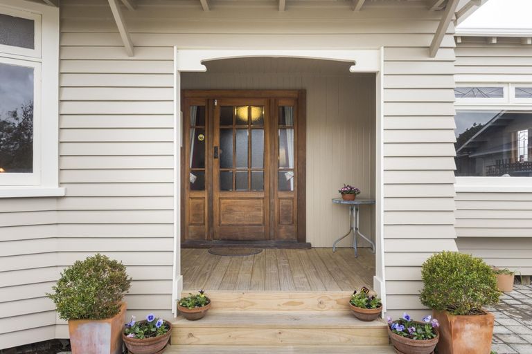 Photo of property in 155a Russell Street, Palmerston North, 4414