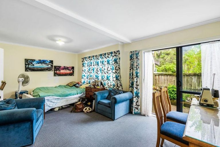 Photo of property in 37 Cochrane Avenue, Arkles Bay, Whangaparaoa, 0932