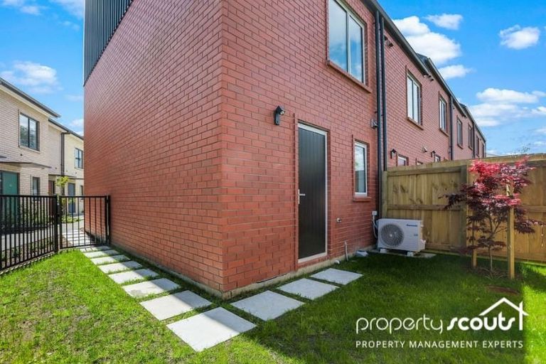 Photo of property in 24 Timata Lane, Favona, Auckland, 2024