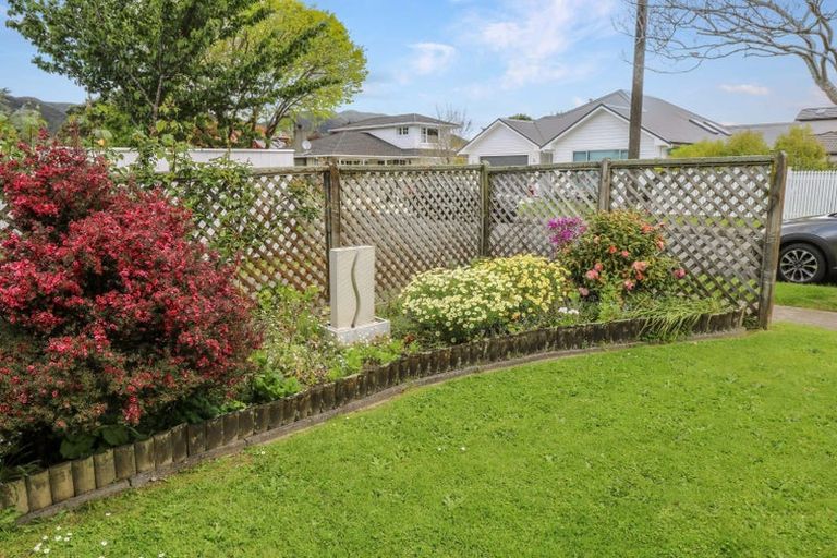 Photo of property in 23 Saint Columbans Grove, Boulcott, Lower Hutt, 5010