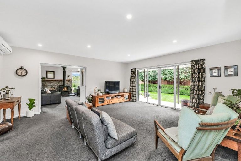 Photo of property in 21a Leeston And Lake Road, Leeston, 7632