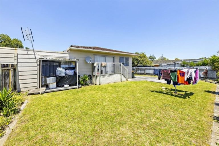 Photo of property in 1/14 Ririno Place, Manurewa, Auckland, 2102