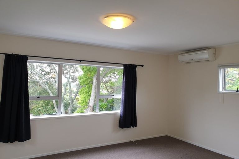 Photo of property in 40 Holt Avenue, Torbay, Auckland, 0630