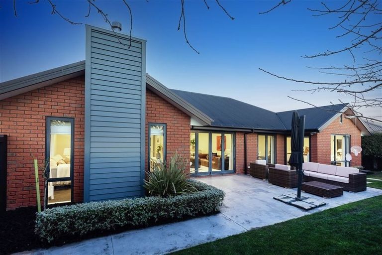 Photo of property in 46 Country Palms Drive, Halswell, Christchurch, 8025