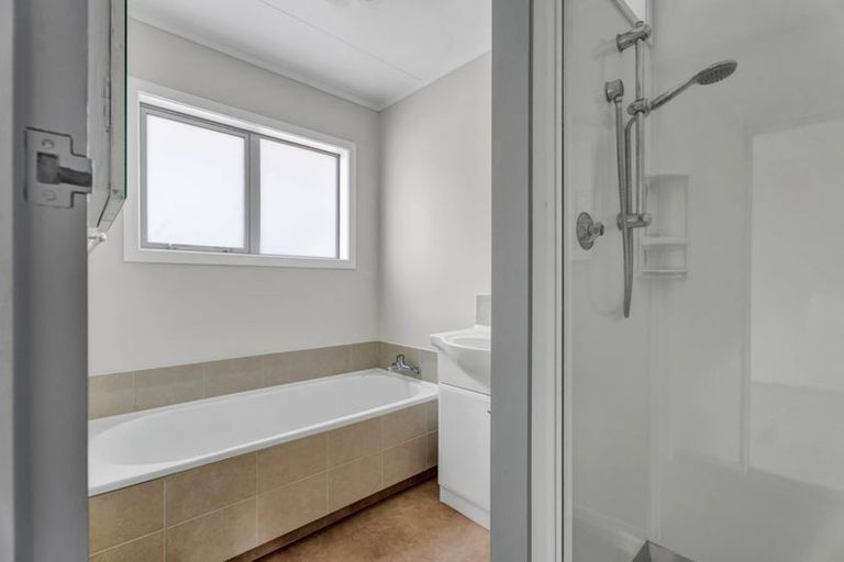 Photo of property in 16a Culzean Grove, Bell Block, New Plymouth, 4312