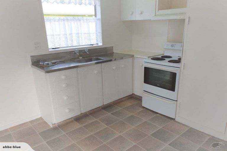 Photo of property in 21 Solway Street, Levin, 5510