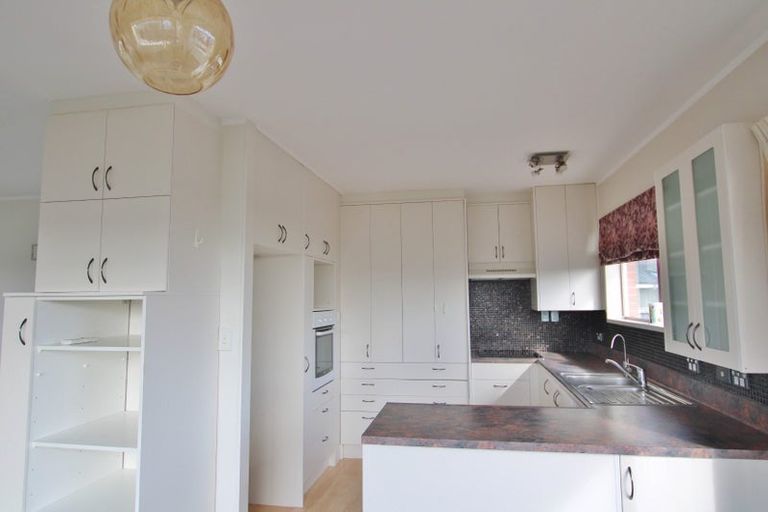 Photo of property in 1/26 Cromdale Avenue, Highland Park, Auckland, 2010