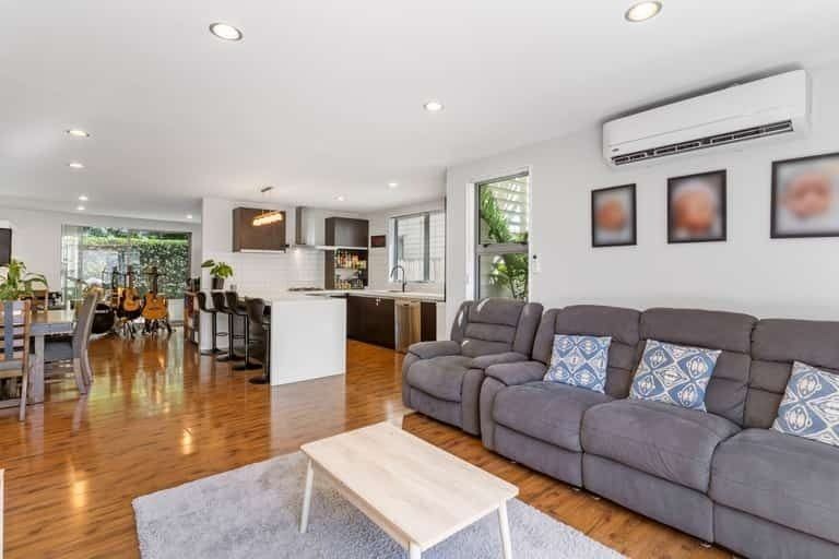 Photo of property in 31 Kauri Drive, Takanini, 2112