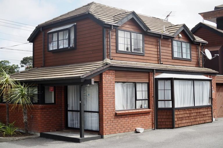 Photo of property in 7/136 Karori Road, Karori, Wellington, 6012