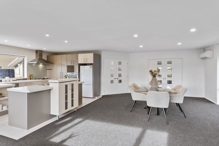 Photo of property in 3 Evergreen Place, Parklands, Christchurch, 8083