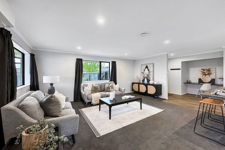 Photo of property in 31 Makawe Roa Street, Marshland, Christchurch, 8083