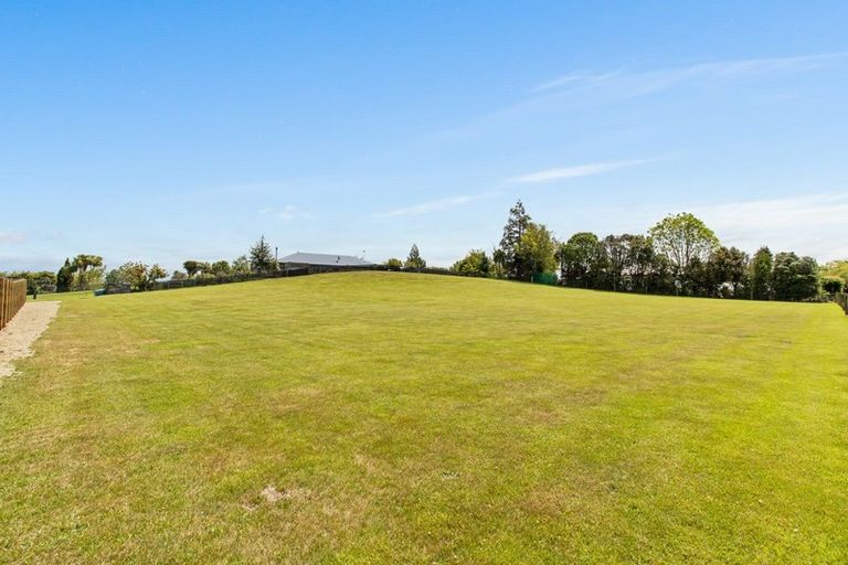 Photo of property in 8a Martin Street, Fairfield, Hamilton, 3214