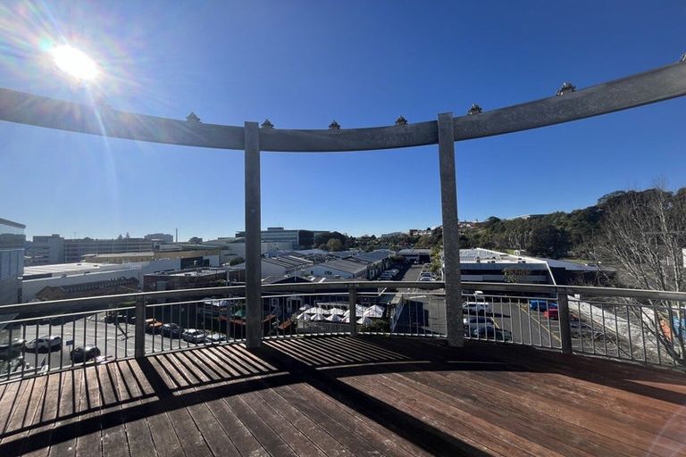 Photo of property in 18 Normanby Road, Normanby, Hawera, 4675